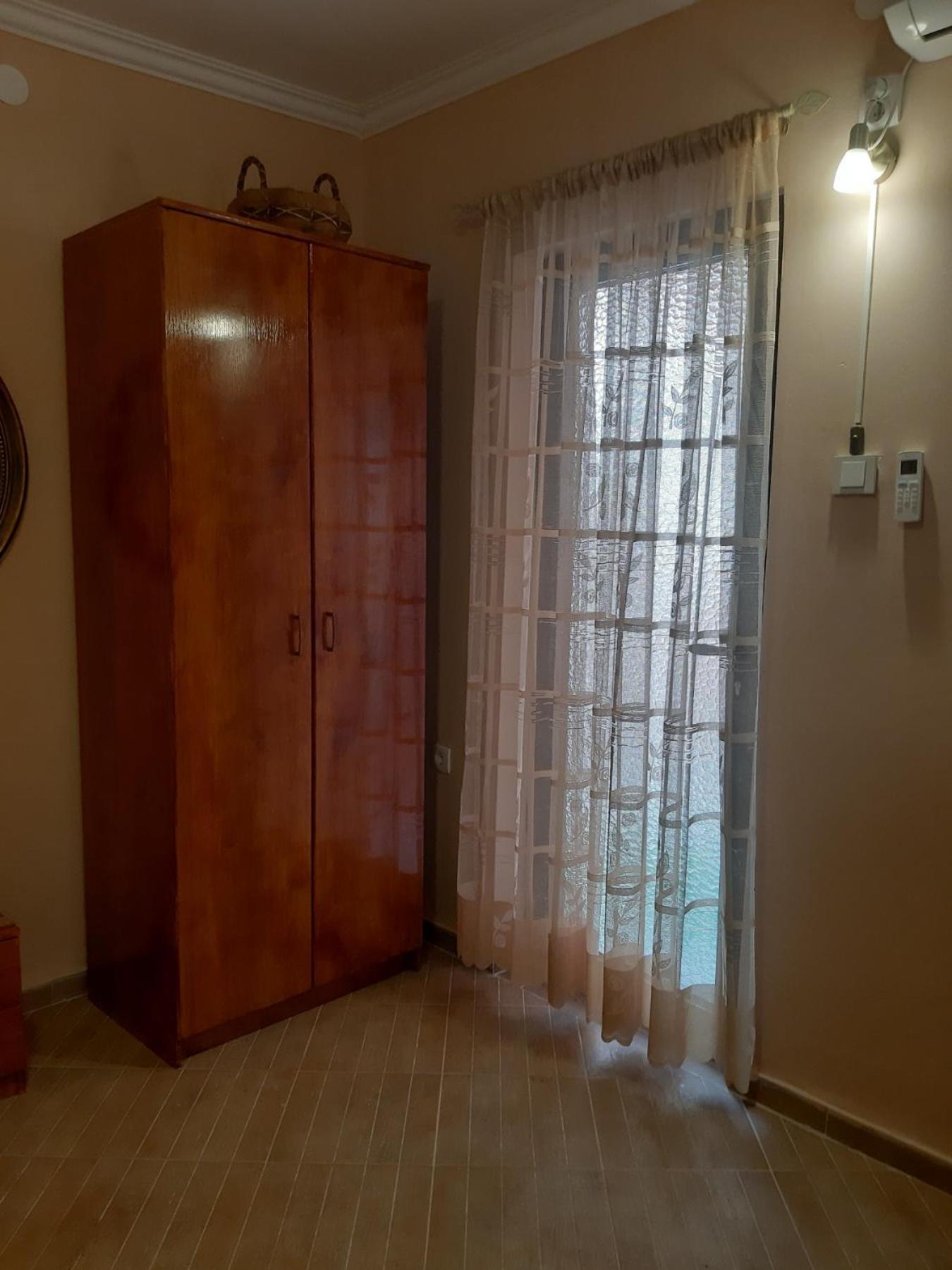 Piano Apartments Kotor Zimmer foto